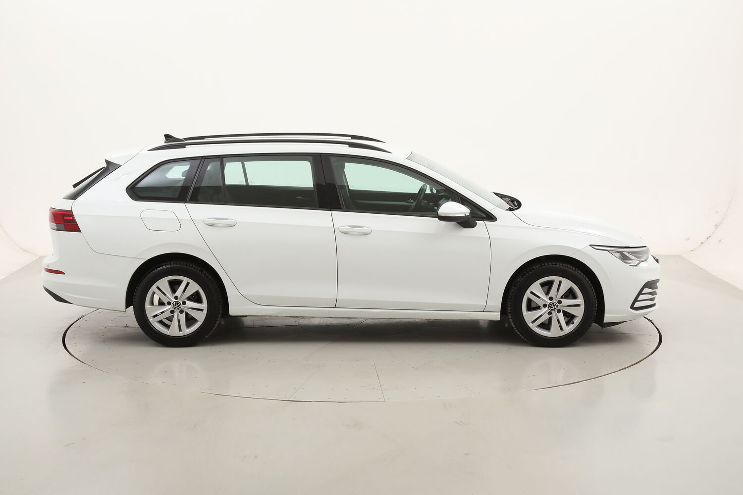 Volkswagen Golf Variant Variant Life usata del 2021 con 77.152 km