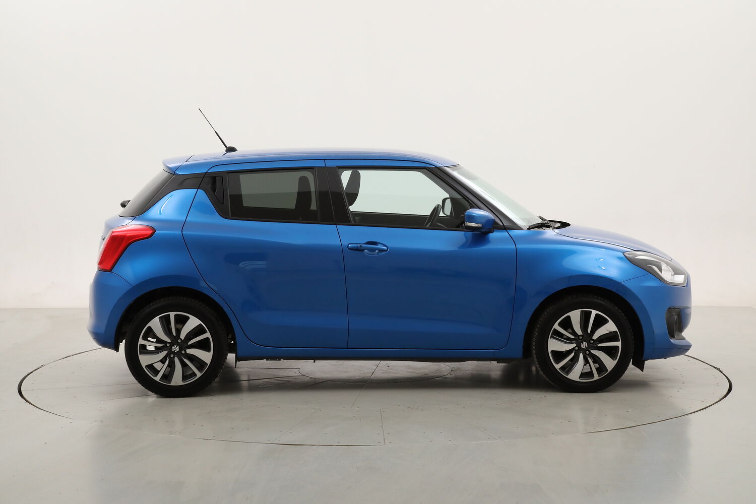 Suzuki Swift Hybrid Top usata del 2017 con 71.070 km