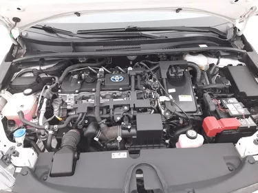 Toyota Corolla Hybrid Business 1.8 Full Hybrid 122CV Automatico Vano motore