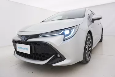 Toyota Corolla TS Hybrid Style 2.0 Full Hybrid 184CV Automatico Visione frontale