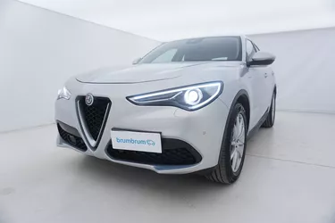 Alfa Romeo Stelvio Executive Q4 AT8 2.1 Diesel 190CV Automatico Visione frontale