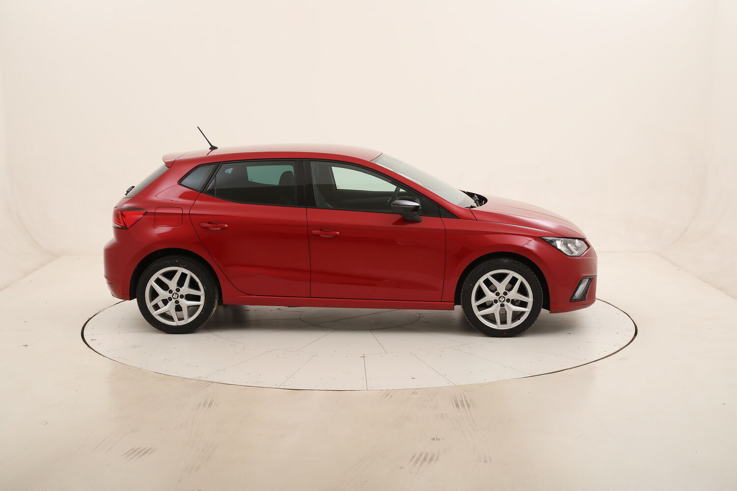 Seat Ibiza FR TGI usata del 2020 con 63.824 km