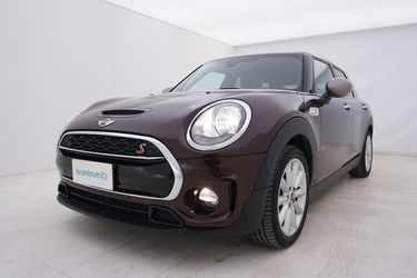 Mini Clubman Da un'altra prospettiva Mini Clubman Da un'altra prospettiva