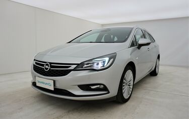 Opel Astra Visione frontale Visione frontale di Opel Astra