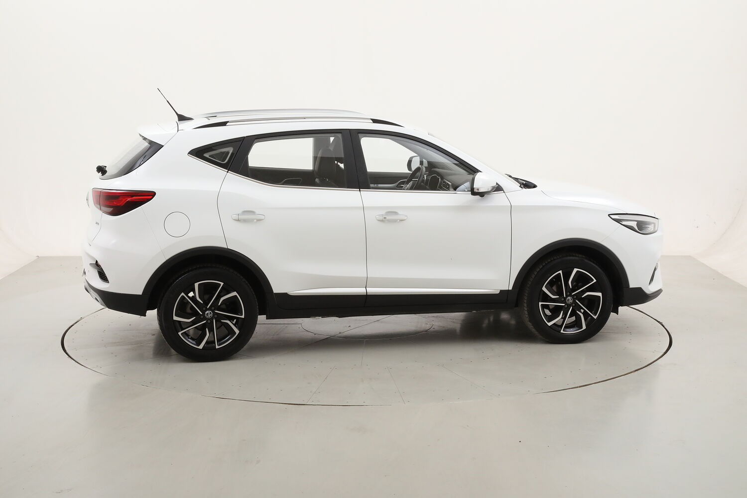 MG ZS Luxury usata del 2023 con 54.478 km