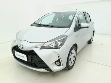 Toyota Yaris Hybrid Business 1.5 Full Hybrid 101CV Automatico Visione frontale