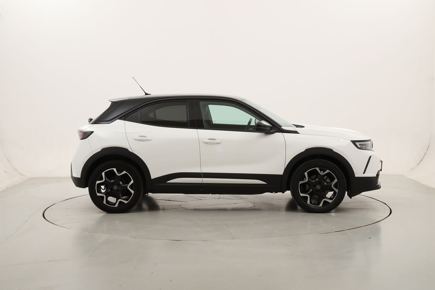 Opel Mokka-e Ultimate usata del 2022 con 33.609 km
