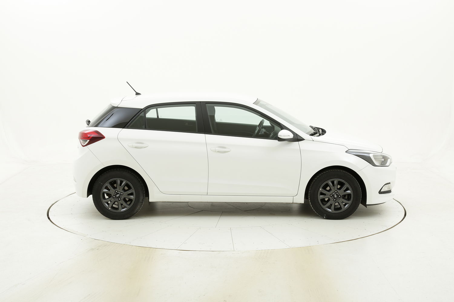 Hyundai I20 Blackline usata del 2017 con 43.845 km