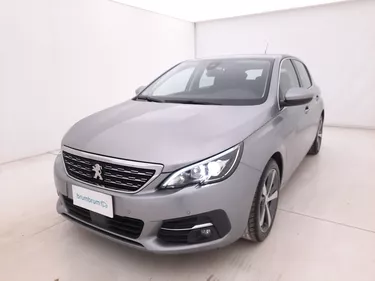 Peugeot 308 Allure 1.5 Diesel 131CV Manuale Visione frontale