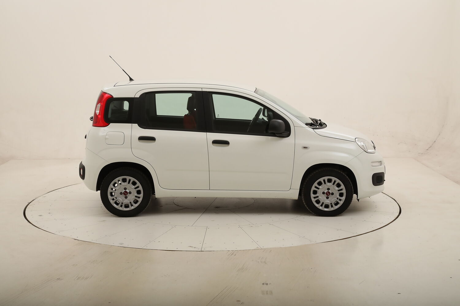 Fiat Panda Easy usata del 2017 con 30.487 km