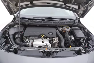 Opel Astra ST Business 1.6 Diesel 110CV Manuale Vano motore