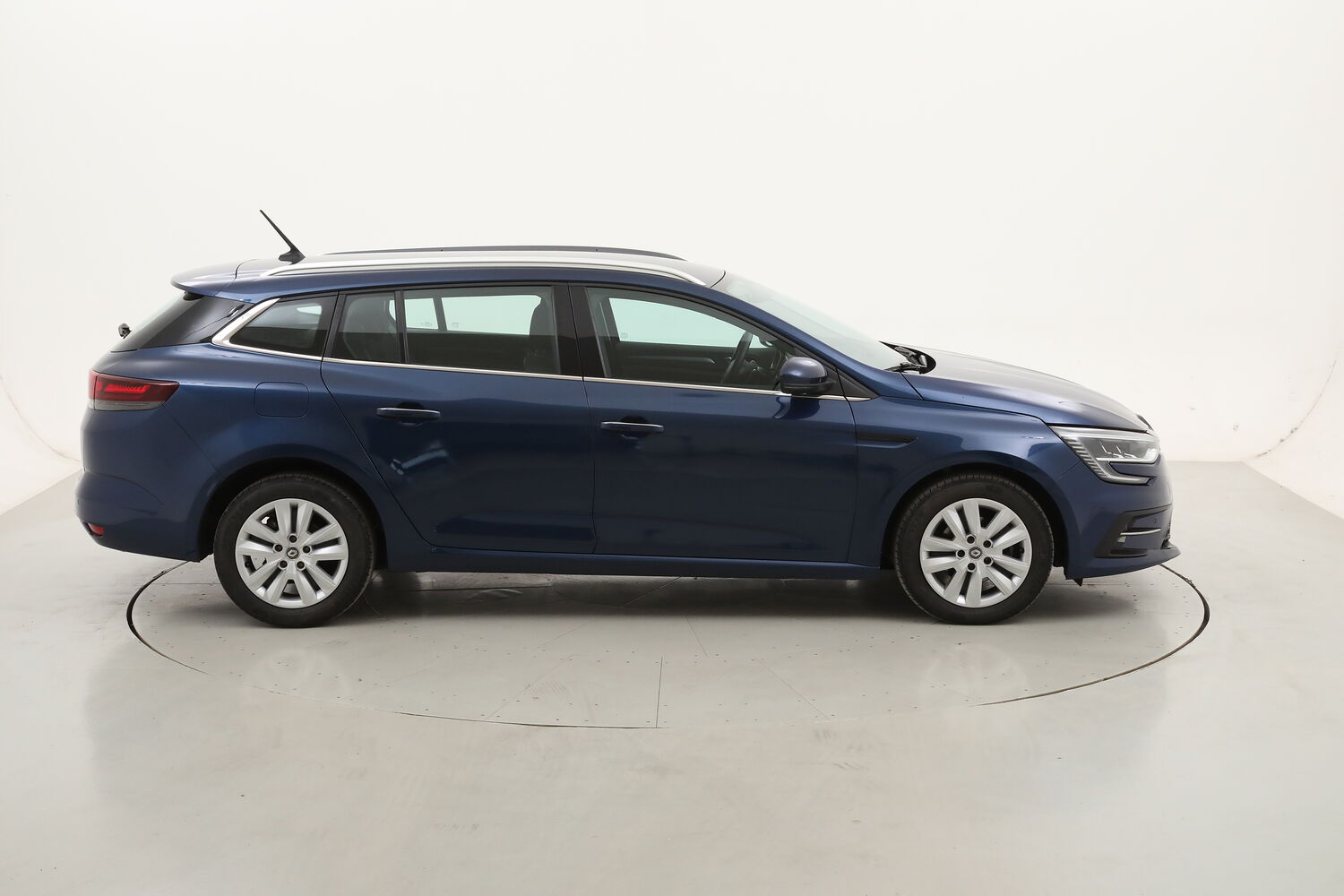 Renault Megane Sporter Business EDC usata del 2021 con 101.425 km