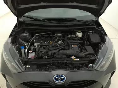 Toyota Yaris Hybrid Business 1.5 Full Hybrid 116CV Automatico Vano motore