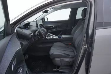 Peugeot 5008 Allure Pack EAT8 2.0 Diesel 177CV Automatico Sedili