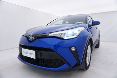 Toyota C-HR Visione frontale Visione frontale di Toyota C-HR