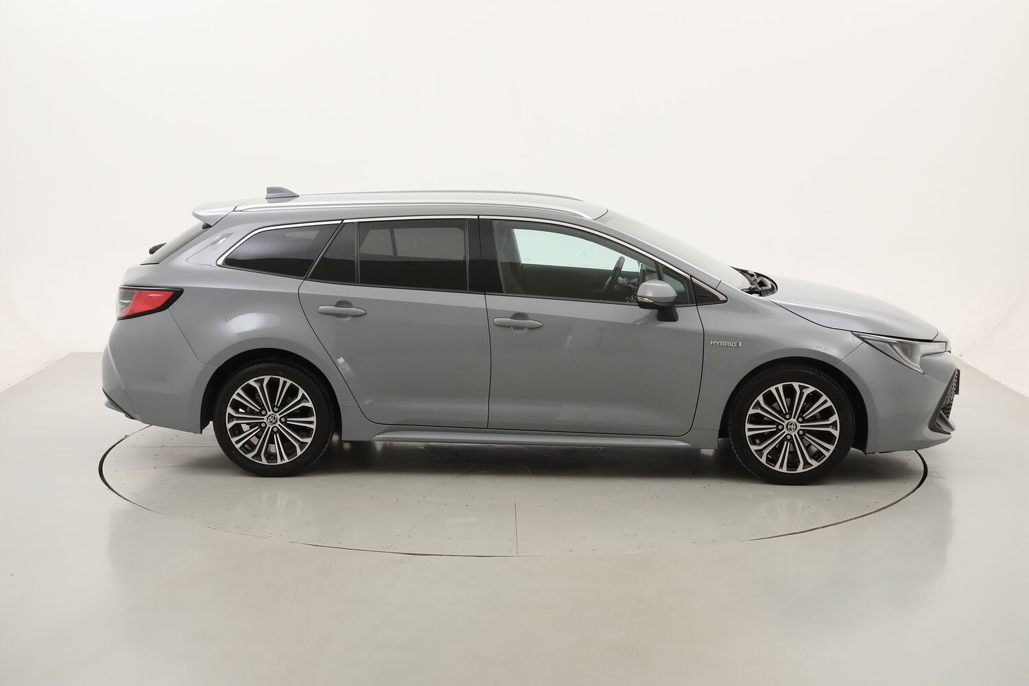 Toyota Corolla TS Hybrid Style usata del 2020 con 129.826 km