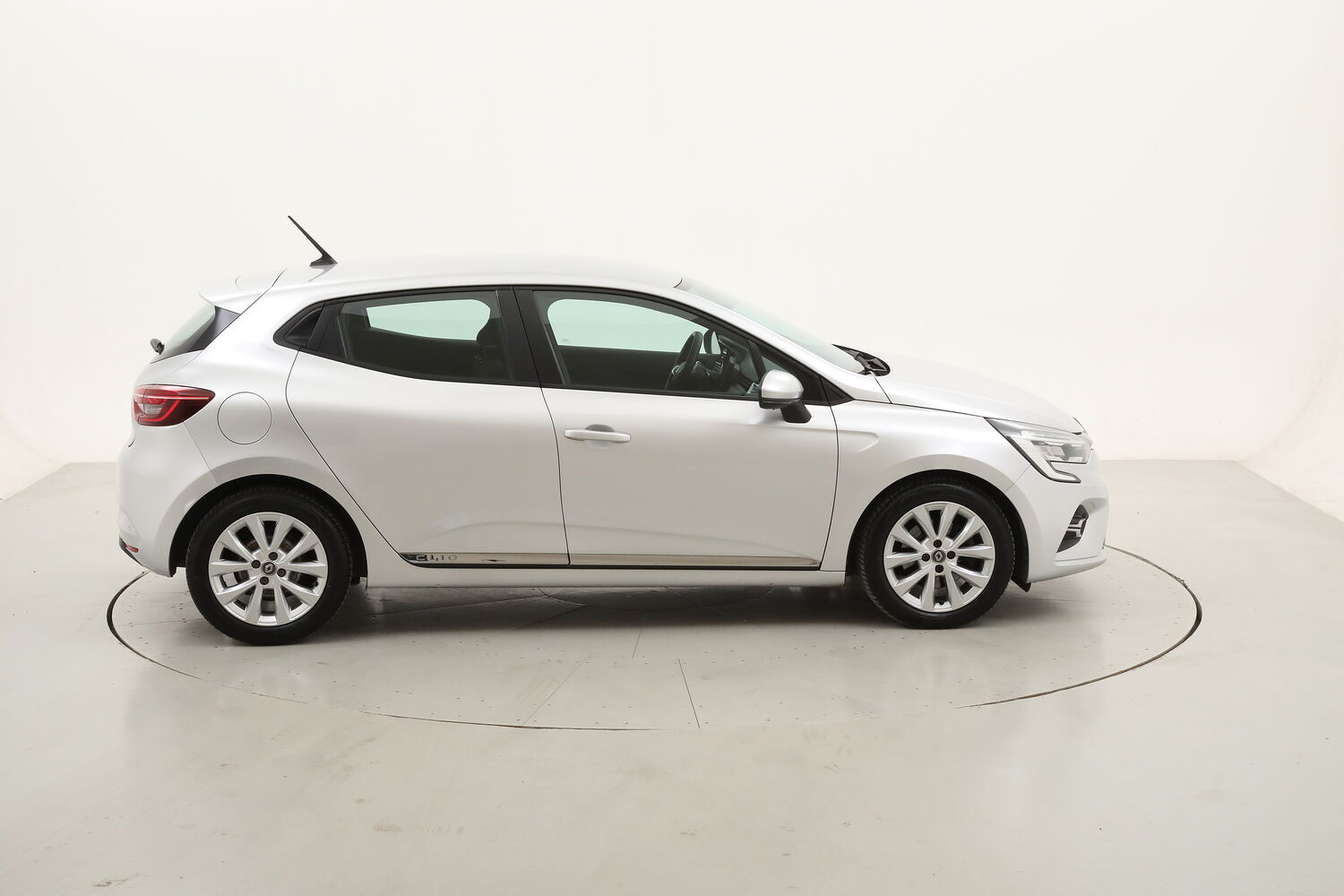 Renault Clio Zen usata del 2020 con 118.874 km