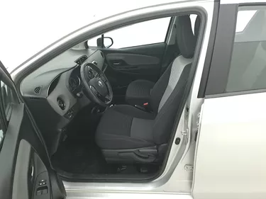 Toyota Yaris Hybrid Business 1.5 Full Hybrid 101CV Automatico Sedili