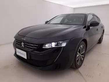 Peugeot 508 SW Allure EAT8 1.5 Diesel 131CV Automatico Visione frontale