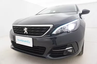 Peugeot 308 SW Business 1.5 Diesel 131CV Manuale Visione frontale