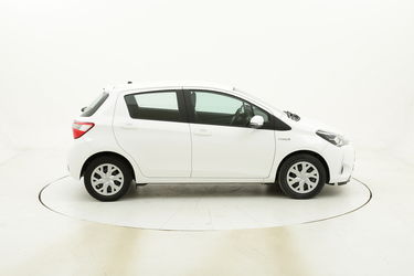 Toyota Yaris Hybrid Business usata del 2018 con 38.710 km