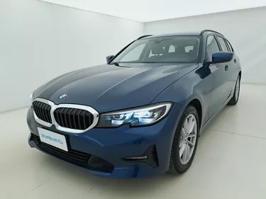 BMW Serie 3 320d 48V xDrive Touring Business Advantage 2.0 Mild Hybrid 190CV Automatico Visione frontale