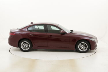 Alfa Romeo Giulia Business AT8 usata del 2018 con 124.283 km