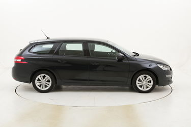 Peugeot 308 SW Business EAT6 usata del 2017 con 84.997 km