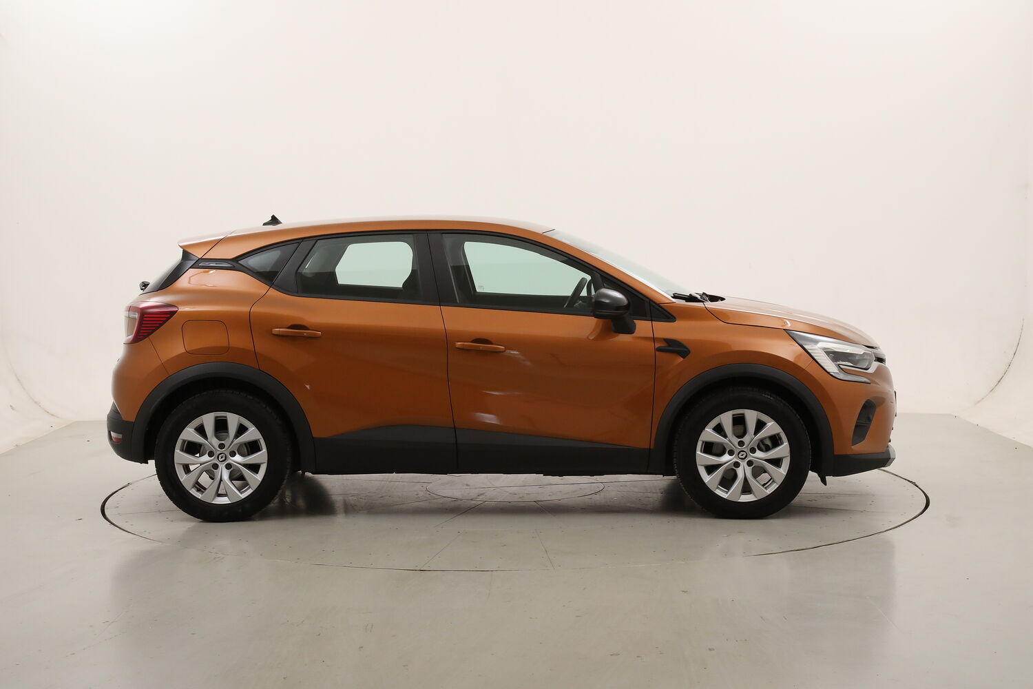 Renault Captur Business usata del 2022 con 111.323 km