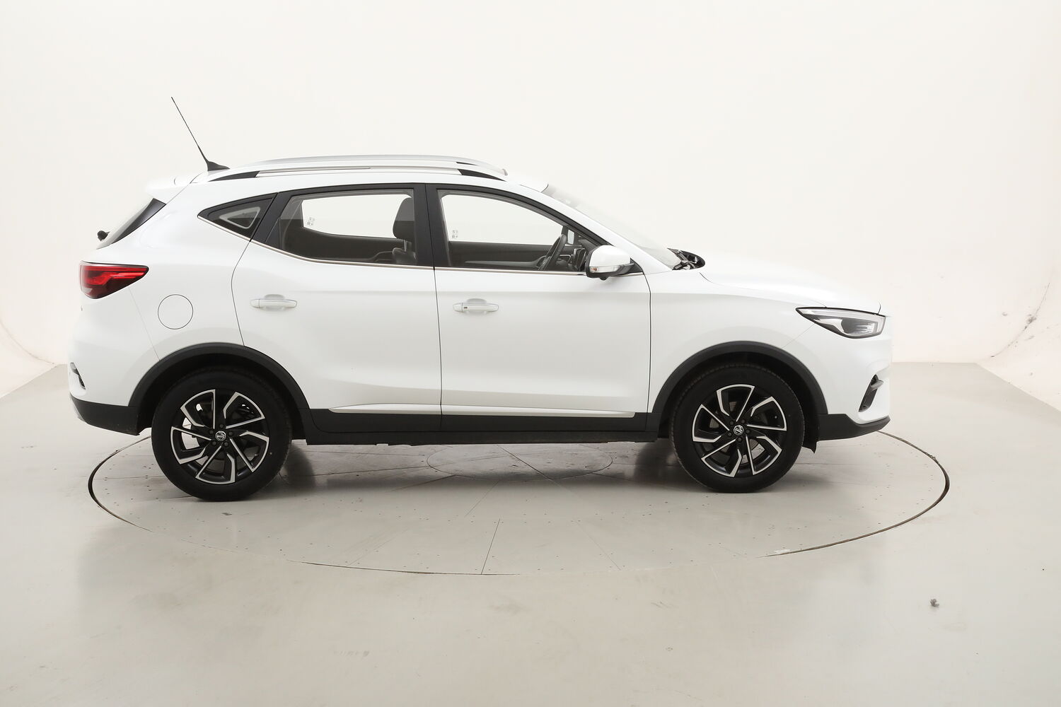 MG ZS Luxury usata del 2022 con 82.405 km