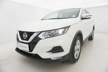 Nissan Qashqai Business DCT 1.5 Diesel 116CV Automatico Visione frontale