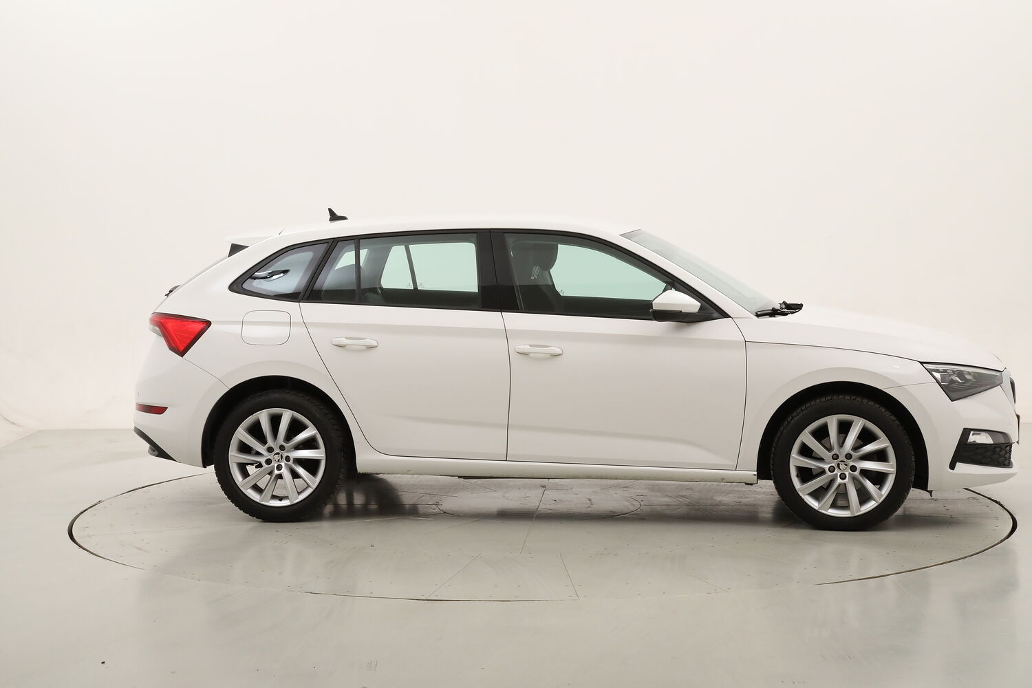 Skoda Scala Style DSG usata del 2020 con 127.200 km