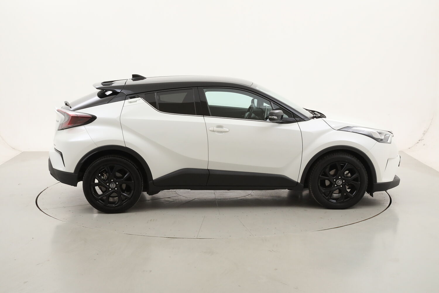 Toyota C-HR Hybrid Style usata del 2018 con 75.642 km