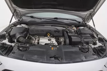 Opel Insignia ST Business AT6 1.6 Diesel 136CV Automatico Vano motore