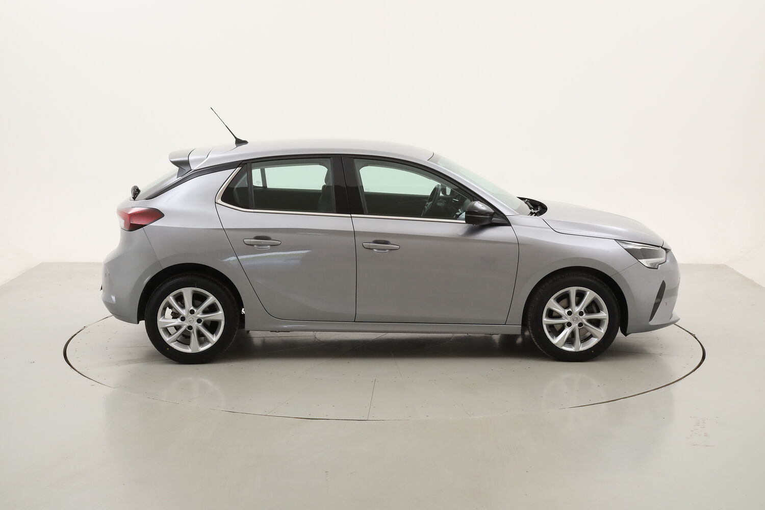 Opel Corsa Elegance usata del 2021 con 79.562 km