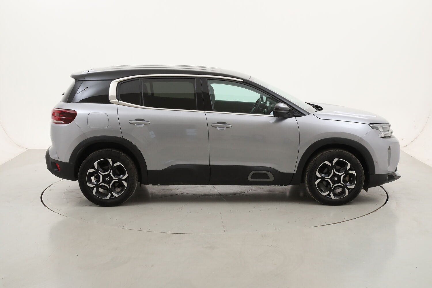 Citroen C5 Aircross MAX EAT8 usata del 2024 con 14.371 km