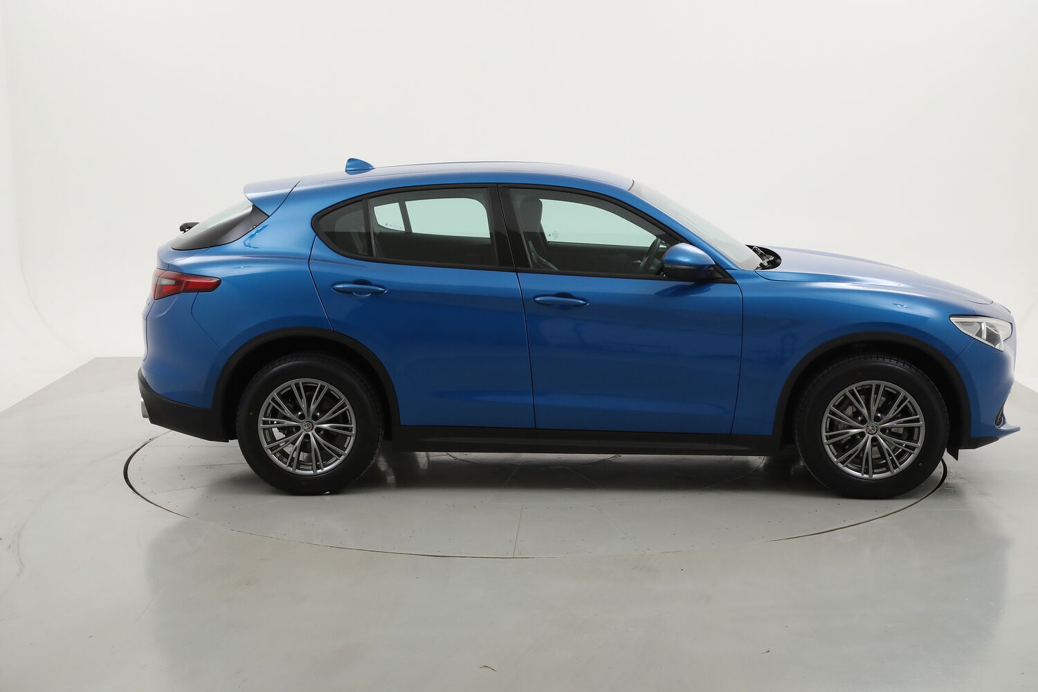 Alfa Romeo Stelvio Executive Q4 AT8 usata del 2019 con 98.250 km