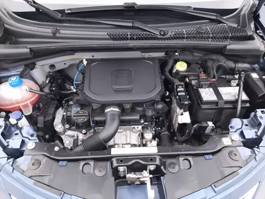 Lancia Ypsilon Hybrid Platino 1.0 Mild Hybrid 70CV Manuale Vano motore