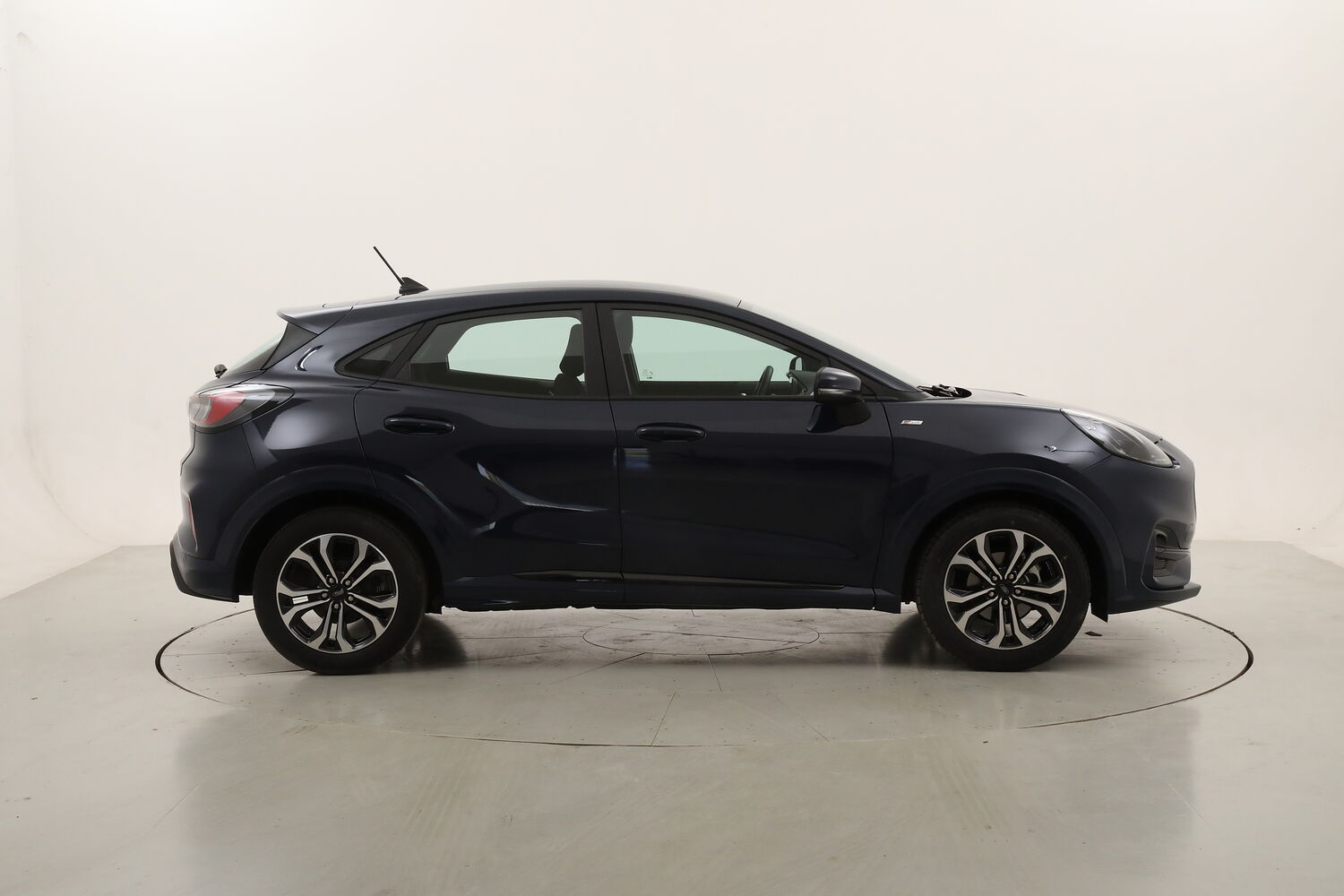 Ford Puma Hybrid ST-Line usata del 2024 con 42.958 km