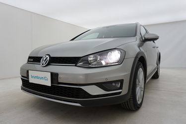Volkswagen Golf Da un'altra prospettiva Volkswagen Golf Da un'altra prospettiva