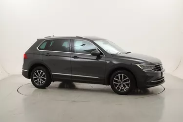 Volkswagen Tiguan Life DSG 2.0 Diesel 150CV Automatico Volkswagen Tiguan Life DSG 2.0 Diesel 150CV Automatico