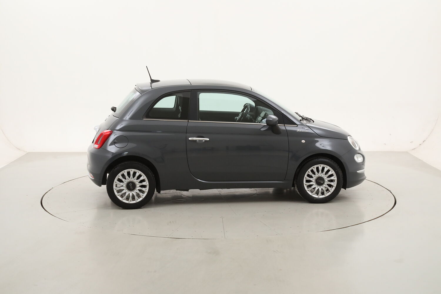 Fiat 500 Hybrid Dolcevita usata del 2021 con 78.295 km