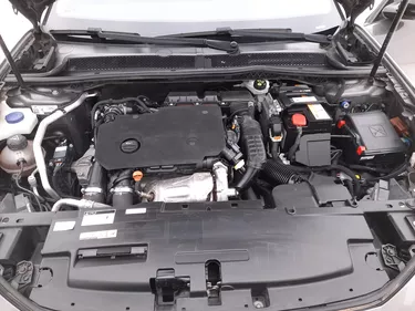 Peugeot 508 SW GT EAT8 1.5 Diesel 131CV Automatico Vano motore