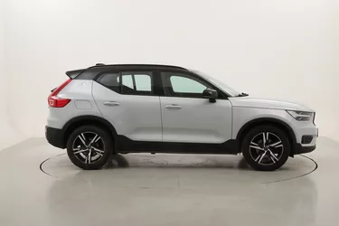 Volvo XC40 R-Design Geartronic 1.5 Benzina 163CV Automatico Volvo XC40 R-Design Geartronic 1.5 Benzina 163CV Automatico