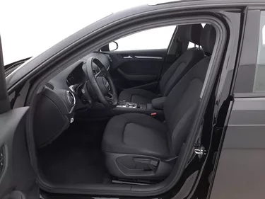 Audi A3 SPB Business S tronic 1.6 Diesel 116CV Automatico Sedili
