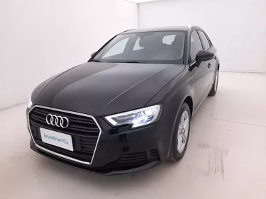 Audi A3 SPB Business S tronic 1.6 Diesel 116CV Automatico Visione frontale