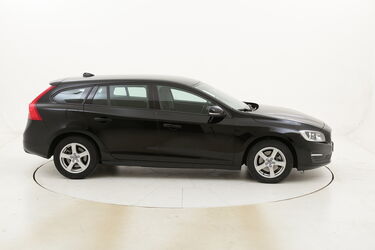 Volvo V60 D2 Business Geartronic usata del 2018 con 94.288 km