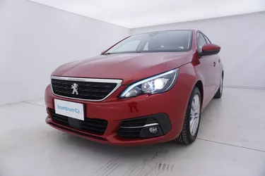 Peugeot 308 SW Business 1.5 Diesel 131CV Manuale Visione frontale