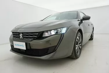 Peugeot 508 SW Allure 1.5 Diesel 131CV Manuale Visione frontale