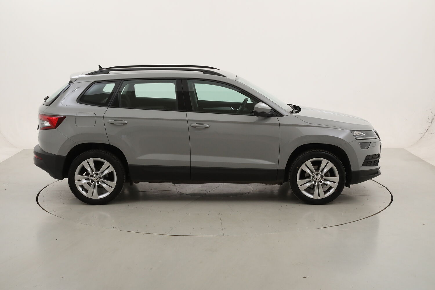 Skoda Karoq Executive DSG usata del 2020 con 70.038 km